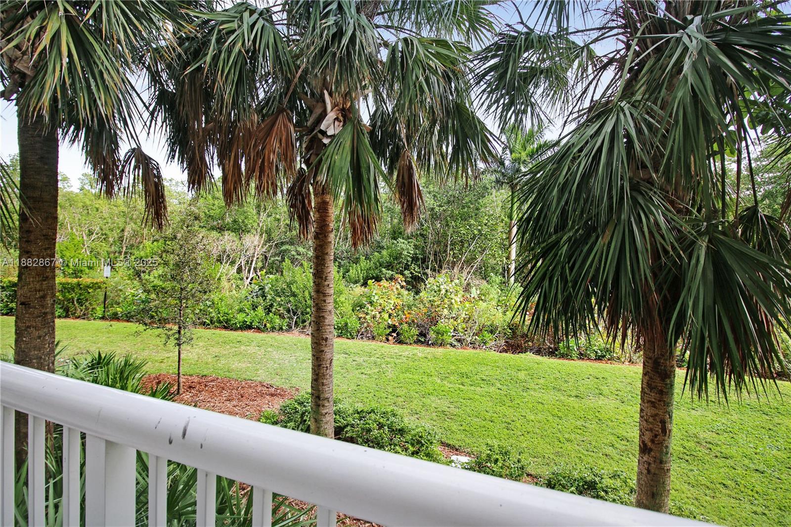 THE OAKS I CONDO - Residential