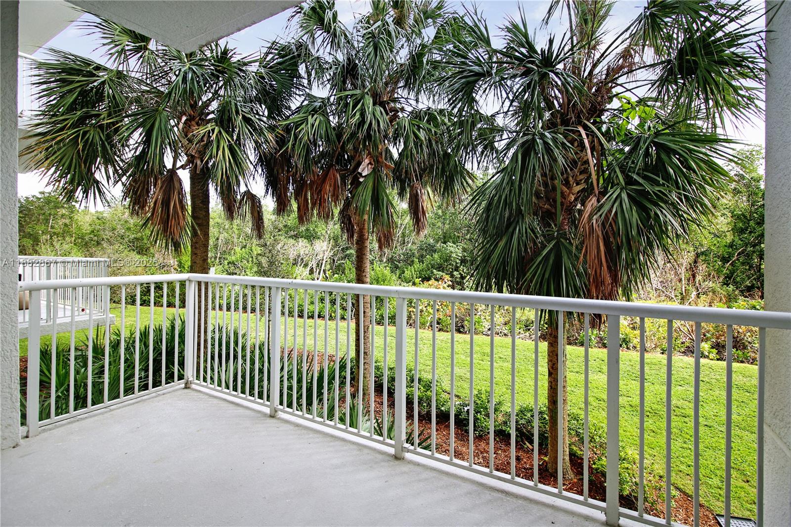 THE OAKS I CONDO - Residential