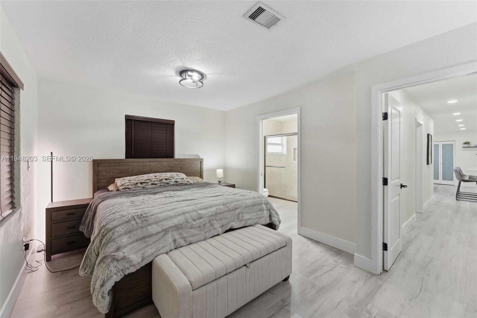 WESTWOOD LAKE 7TH ADDN - Residential