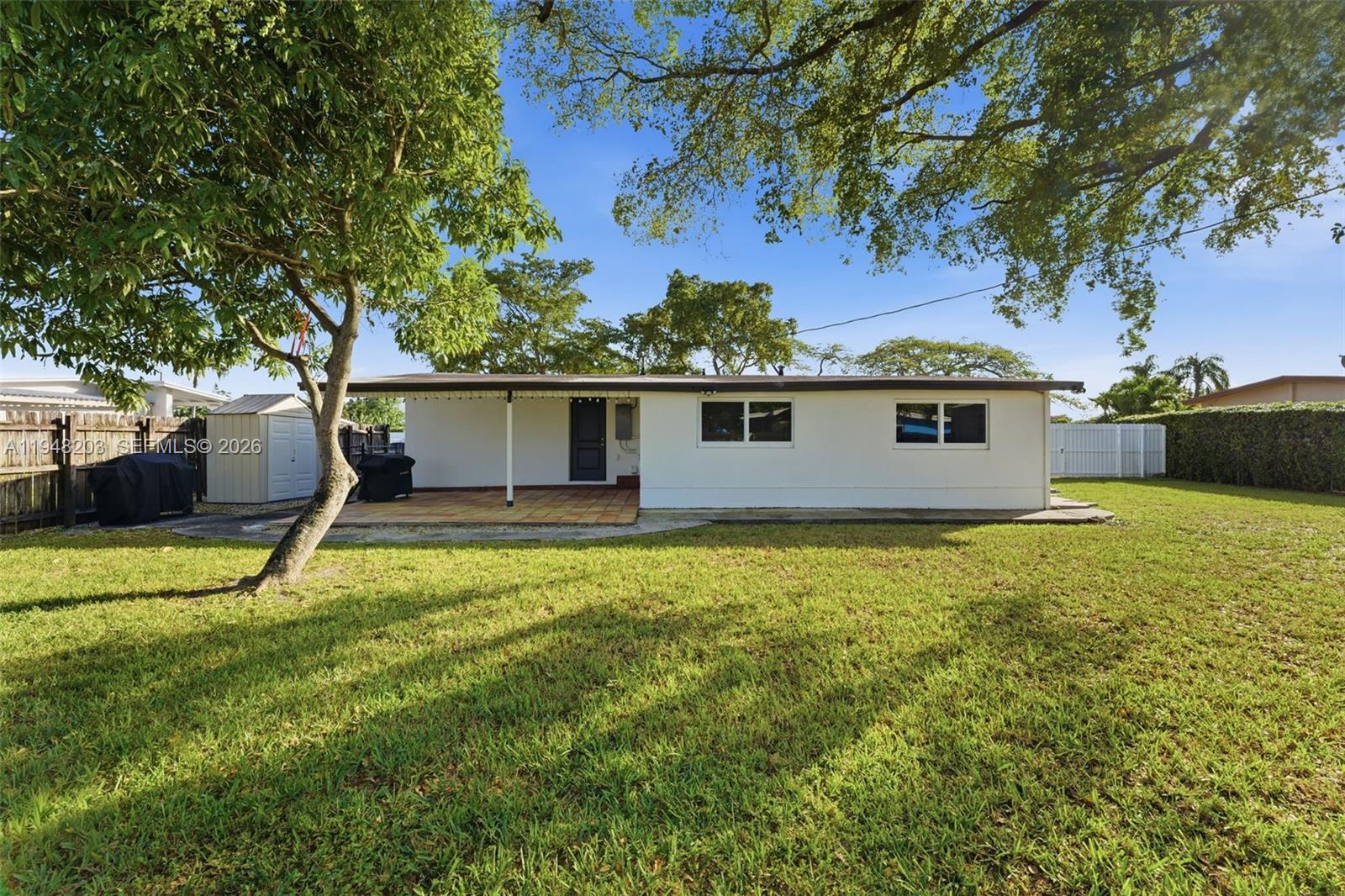 WESTWOOD LAKE 7TH ADDN - Residential