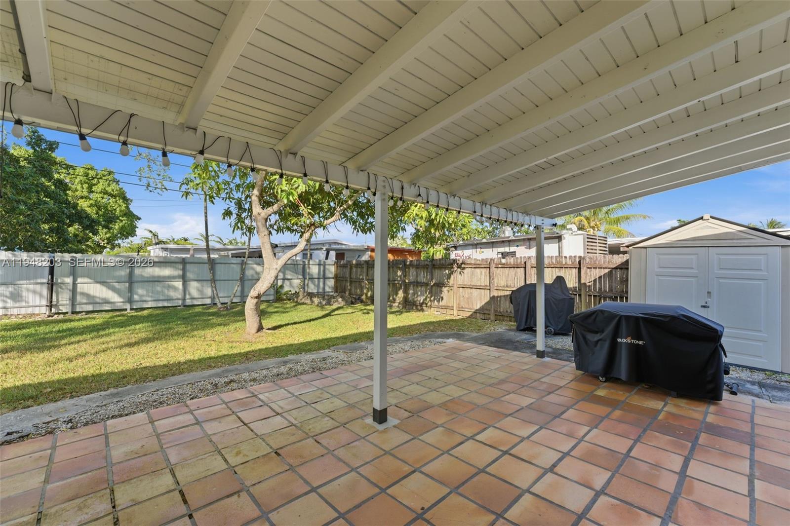 WESTWOOD LAKE 7TH ADDN - Residential