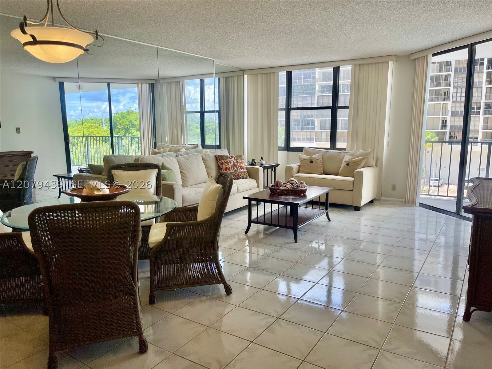 1901 Brickell Ave B506