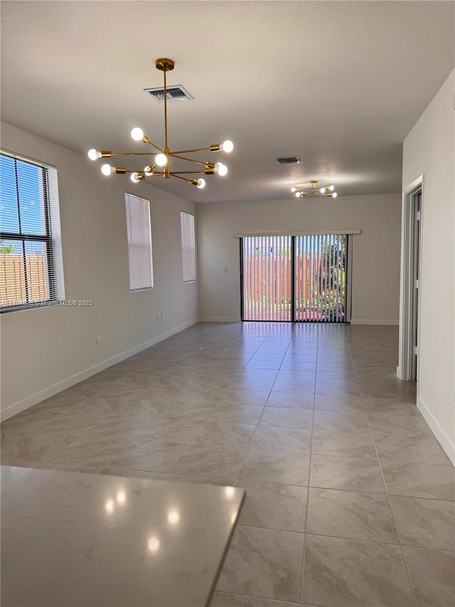 MIAMI LAND AND DEVELOPMEN - Residential Lease