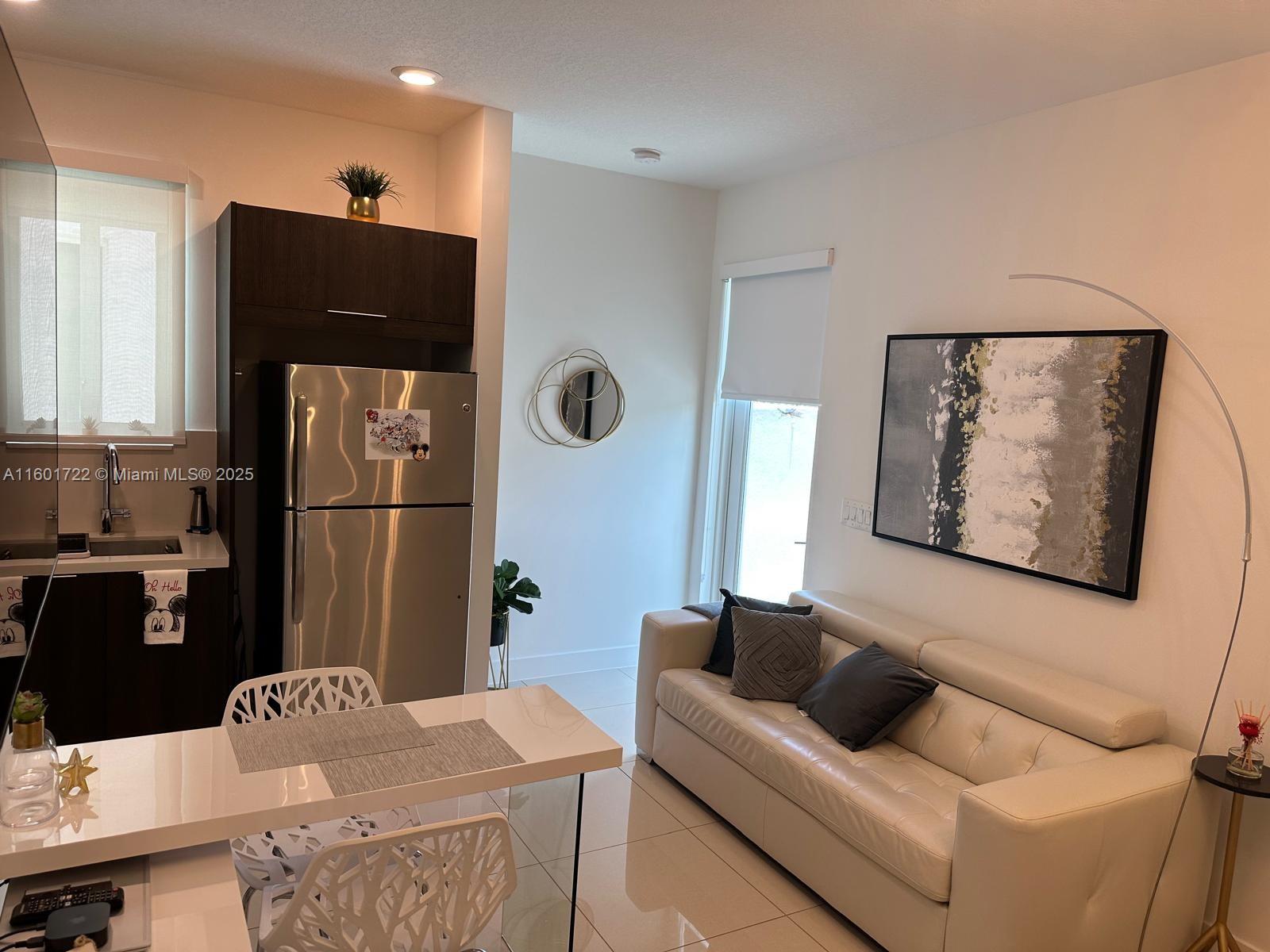 Landmark at Doral Central - Residential