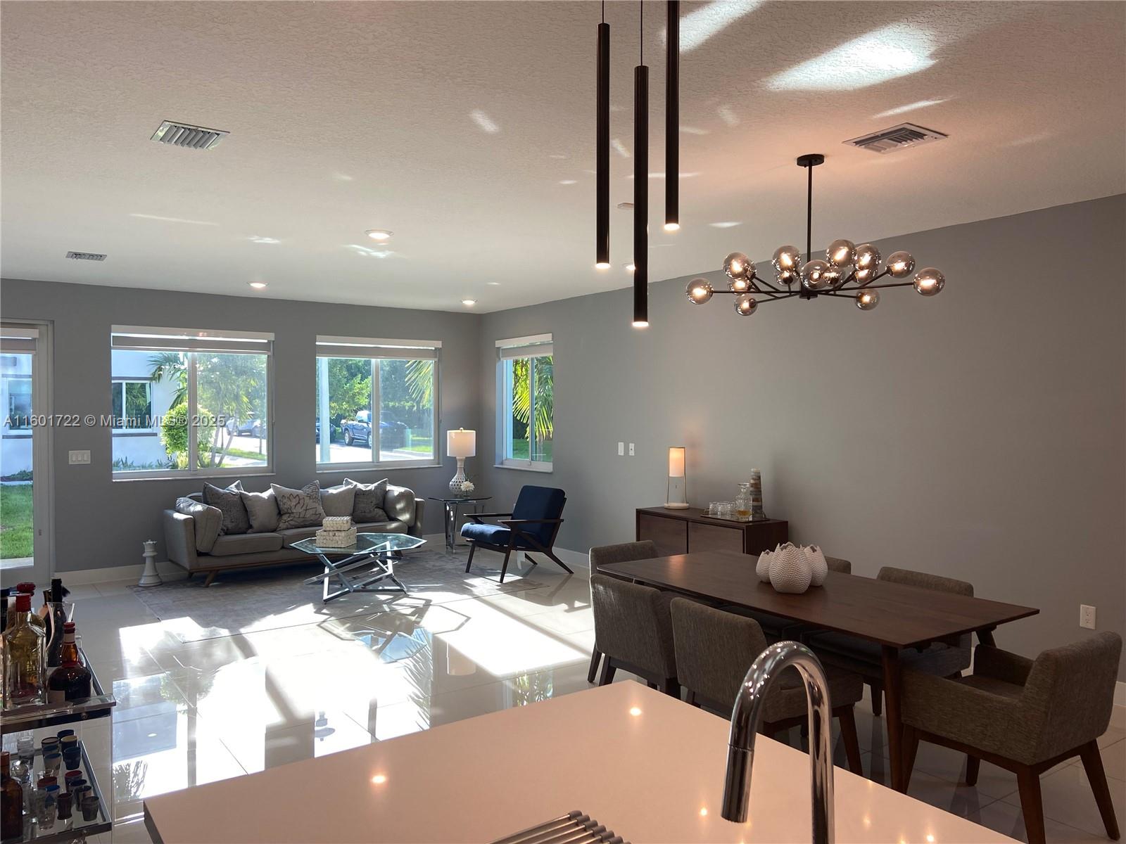 Landmark at Doral Central - Residential