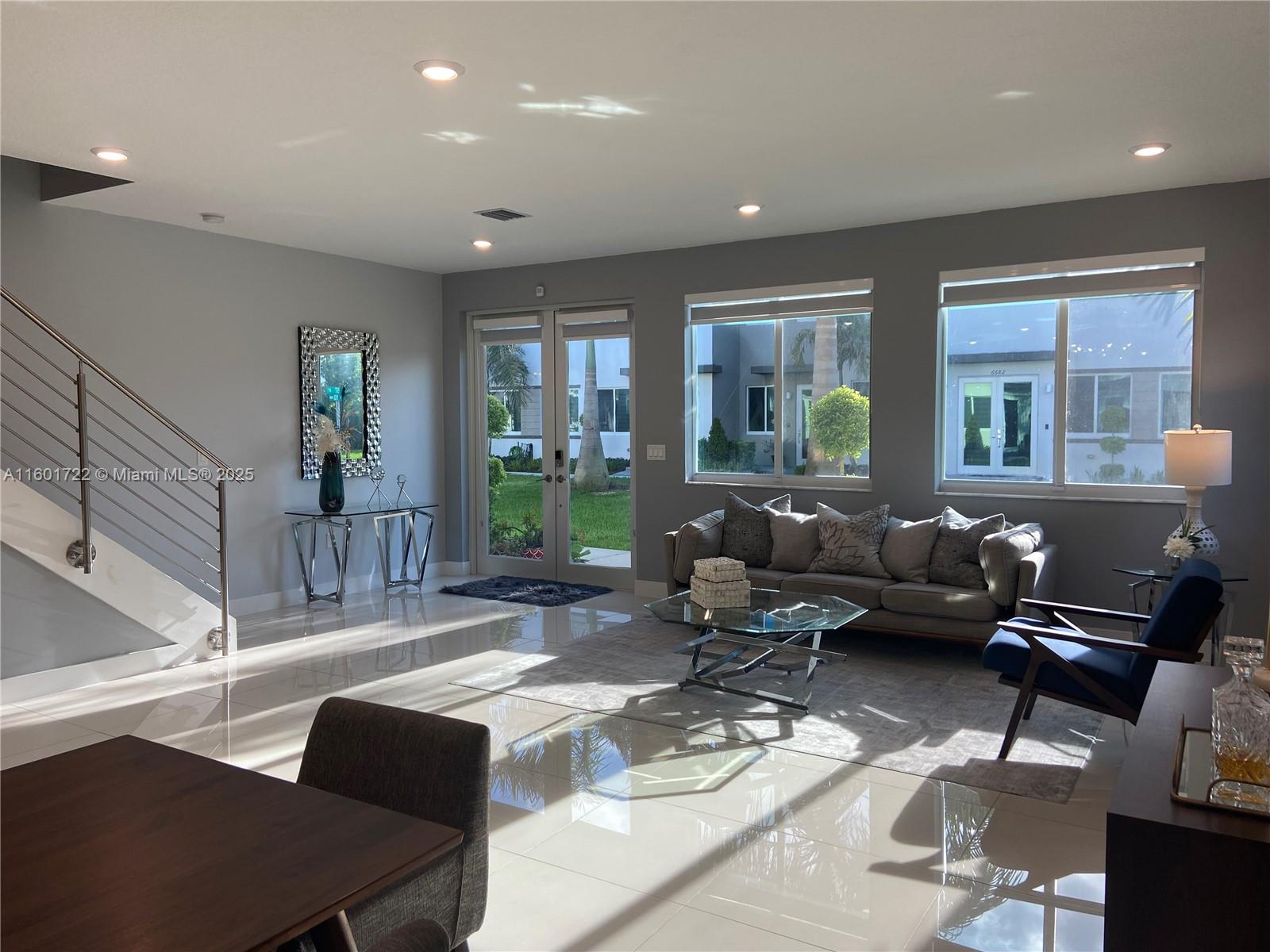 Landmark at Doral Central - Residential