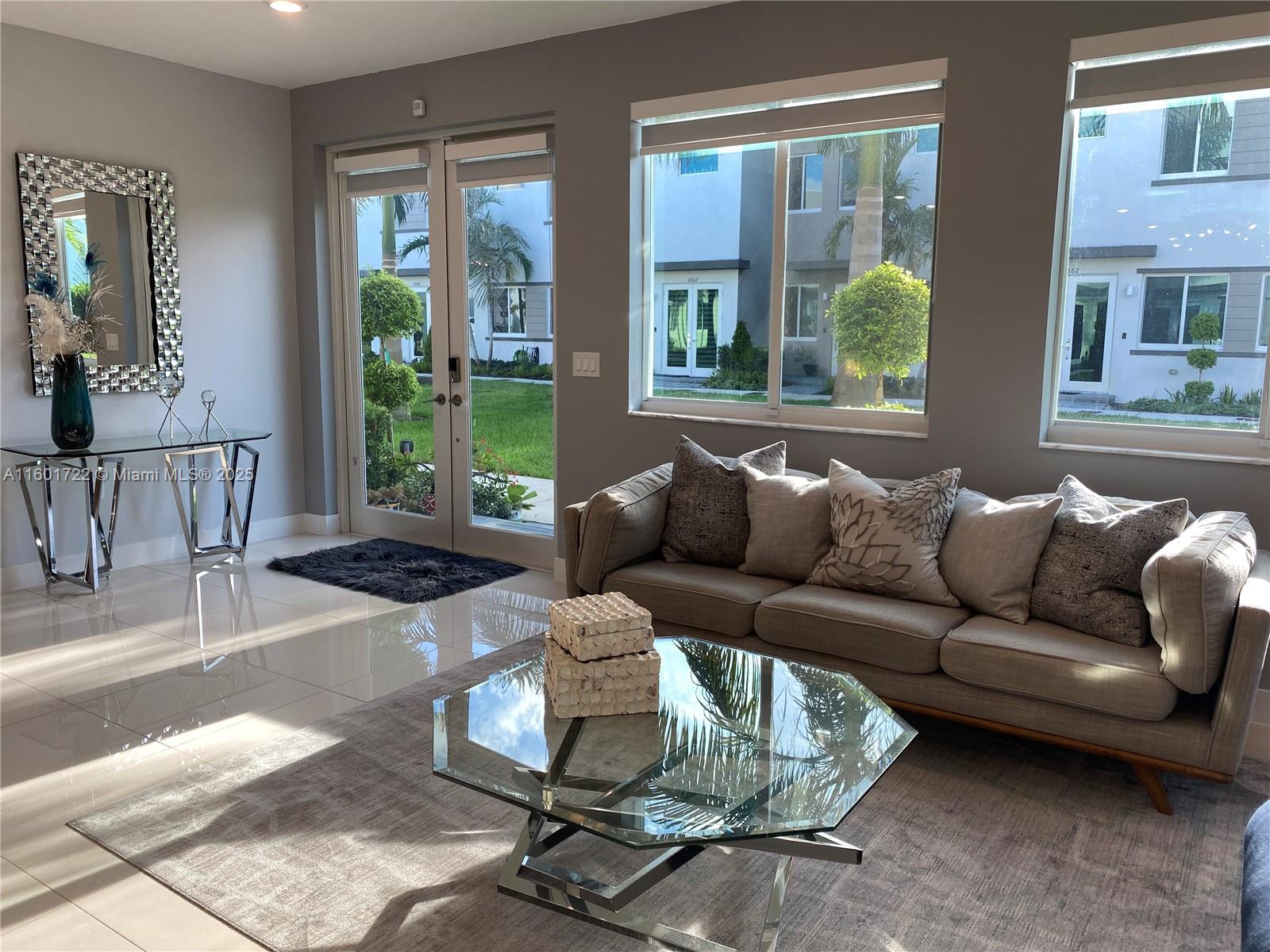 Landmark at Doral Central - Residential