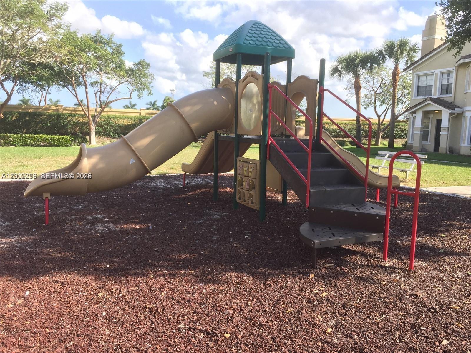 BELMONT AT NORTH LAUDERDA - Residential