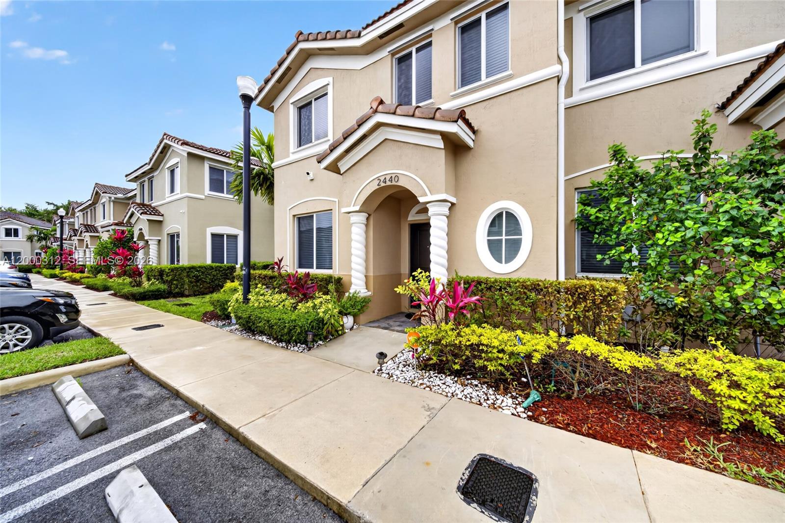 TOWNS AT SEASCAPE - Residential