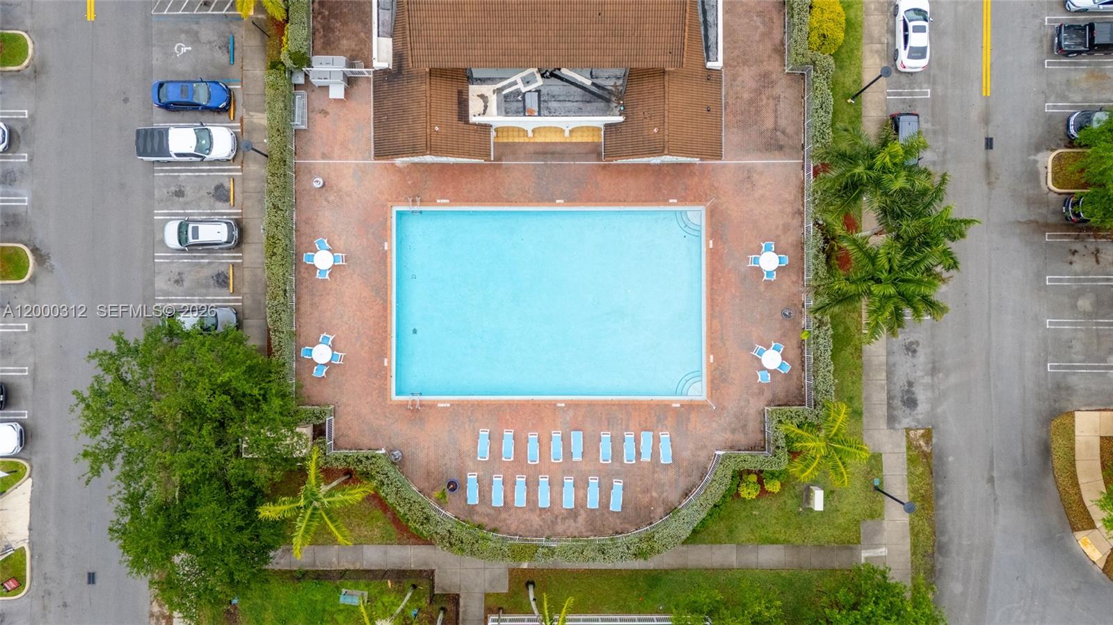 TOWNS AT SEASCAPE - Residential