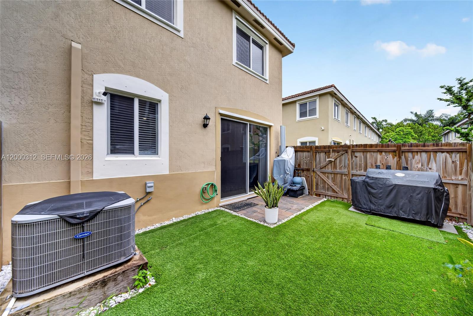 TOWNS AT SEASCAPE - Residential