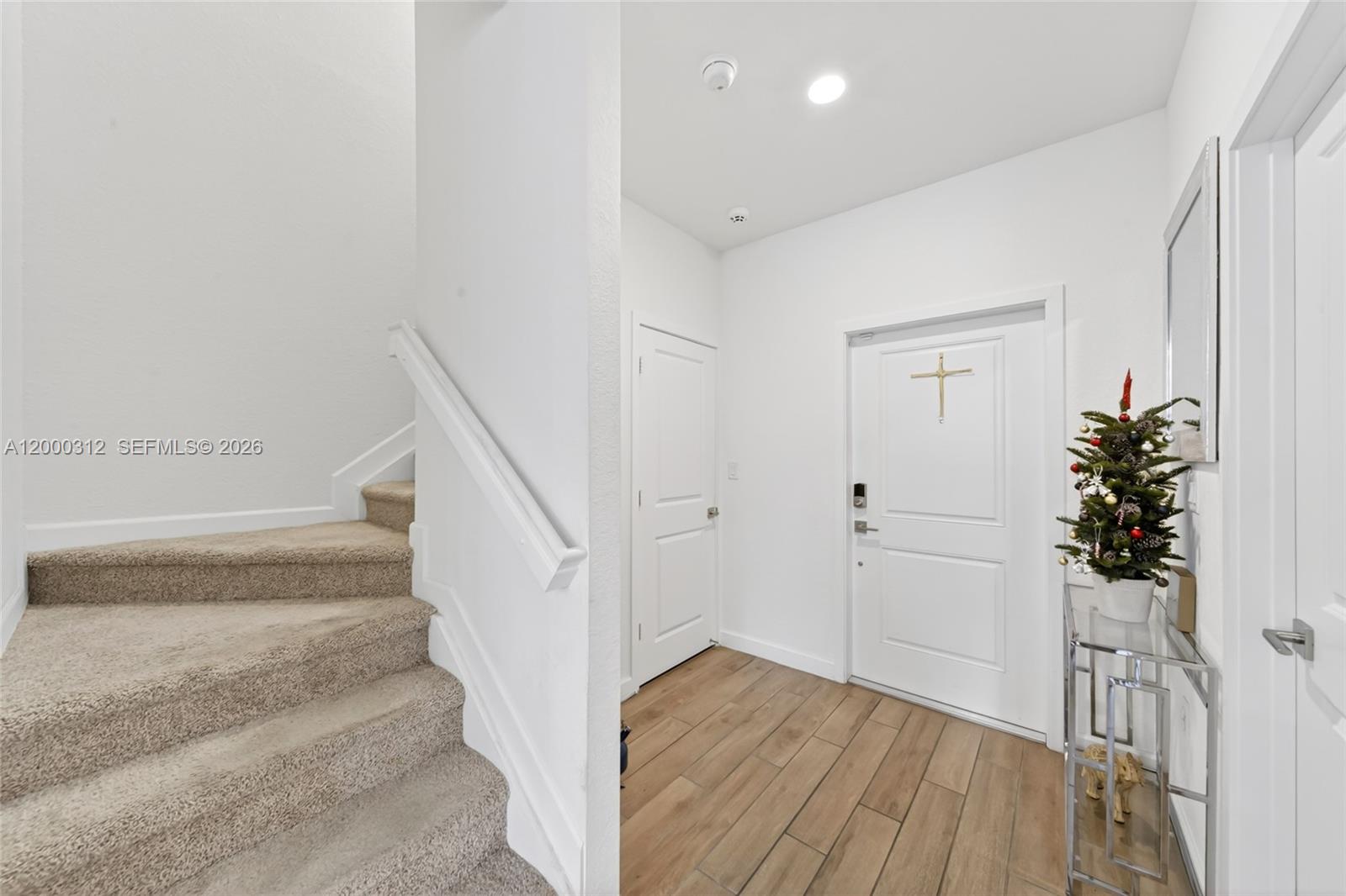 TOWNS AT SEASCAPE - Residential