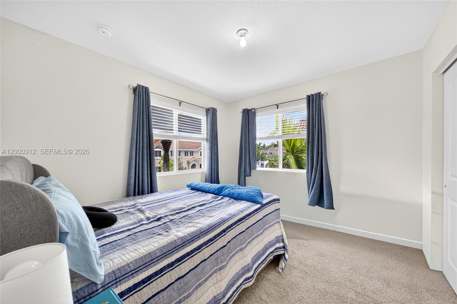 TOWNS AT SEASCAPE - Residential