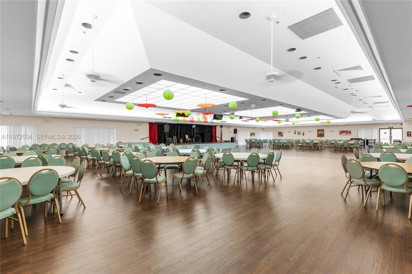 SUNRISE LAKES 183 CONDO - Residential