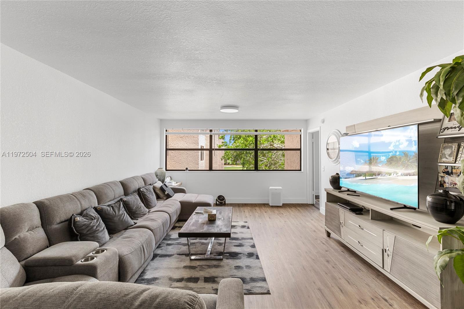 SUNRISE LAKES 183 CONDO - Residential