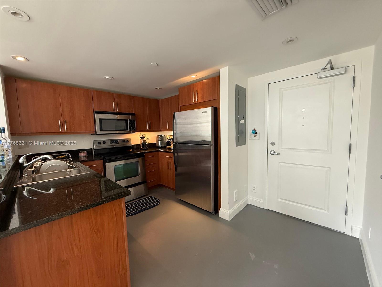 111 E Flagler St 707, Miami, Broward County, Florida - 1 Bedrooms  
1 Bathrooms - 