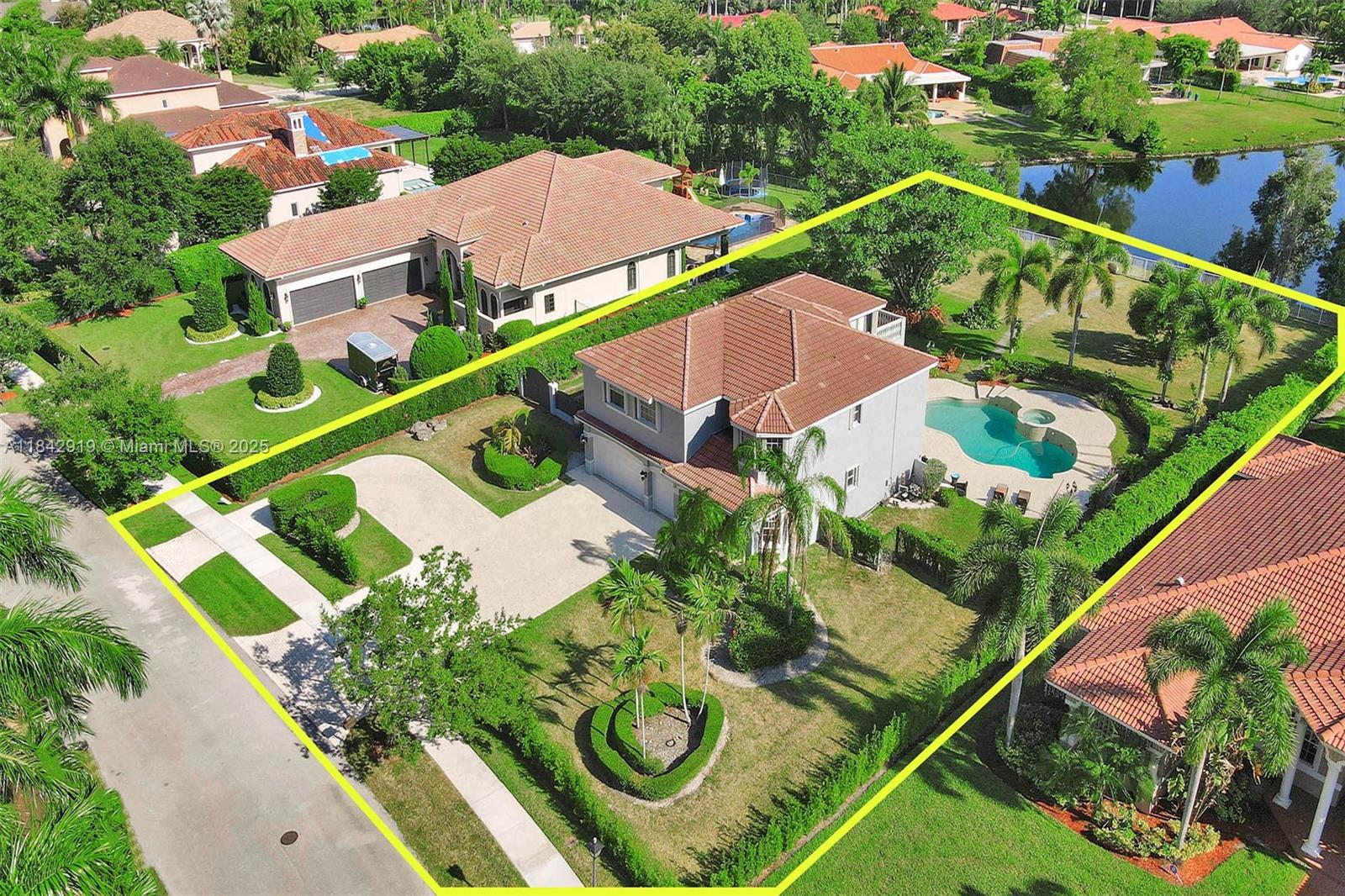Rare opportunity to rent a stunning estate on one of Weston’s largest lots! This luxurious home sits on a spacious builder’s acre with tranquil lake views and plenty of room for your boat, RV, or outdoor retreat. Features include a new elevator, soaring ceilings, formal living and dining, and an open floor plan perfect for entertaining.
Enjoy a resort-style pool and spa, ideal for relaxing or hosting guests. The first floor has a bedroom and full bath, while the oversized primary suite upstairs opens to a large balcony with breathtaking views. Plus, a 3-car garage and circular driveway complete this exceptional rental.
Motivated owner—schedule your tour today!