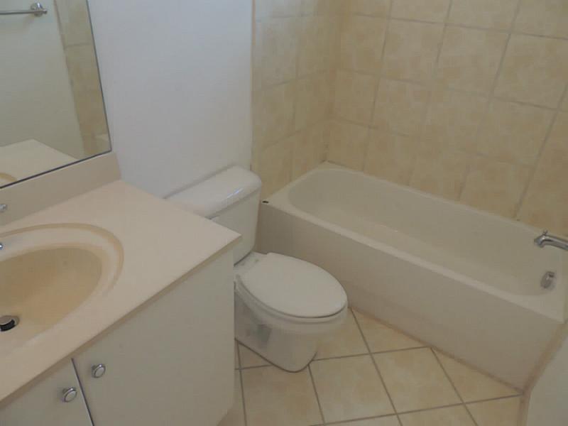 SAWGRASS LAKES 154-2 B PO - Residential Lease