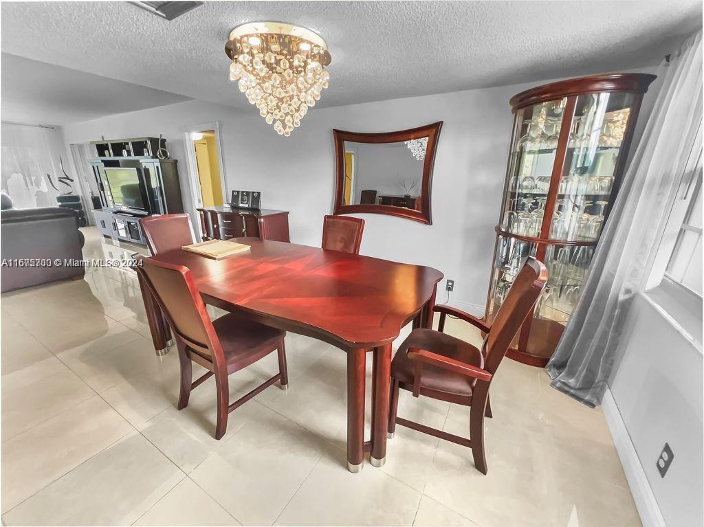 PALM AIRE - Residential