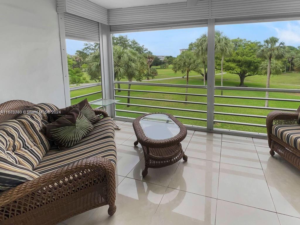 PALM AIRE - Residential