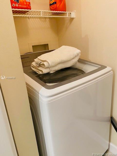 THE YACHT CLUB AT AVENTUR - Residential Lease