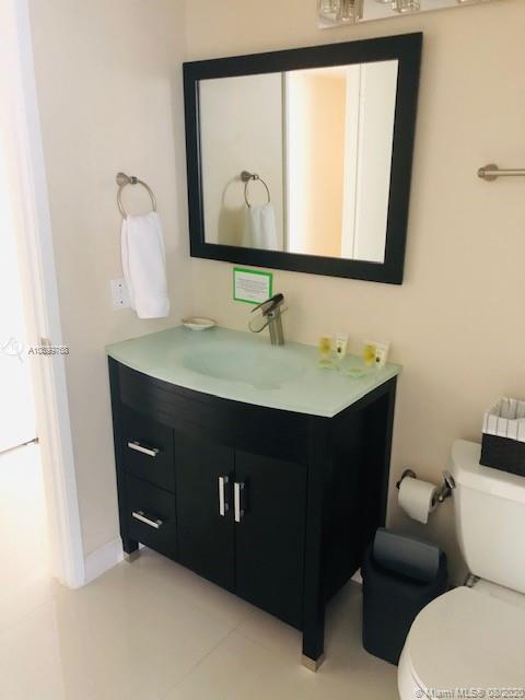 THE YACHT CLUB AT AVENTUR - Residential Lease