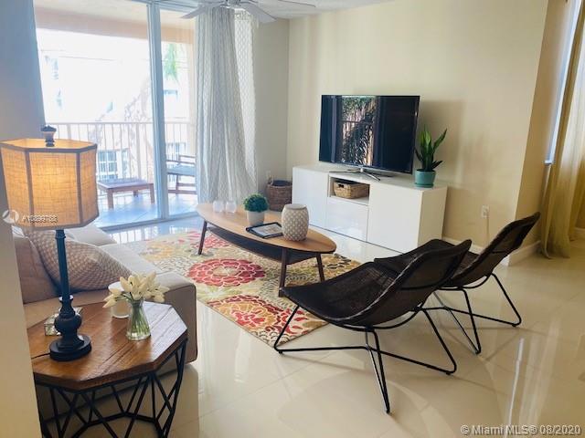 THE YACHT CLUB AT AVENTUR - Residential Lease