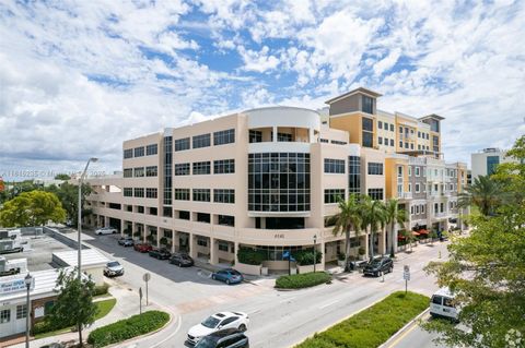 6141 Sunset Dr 102 South Miami FL 33143