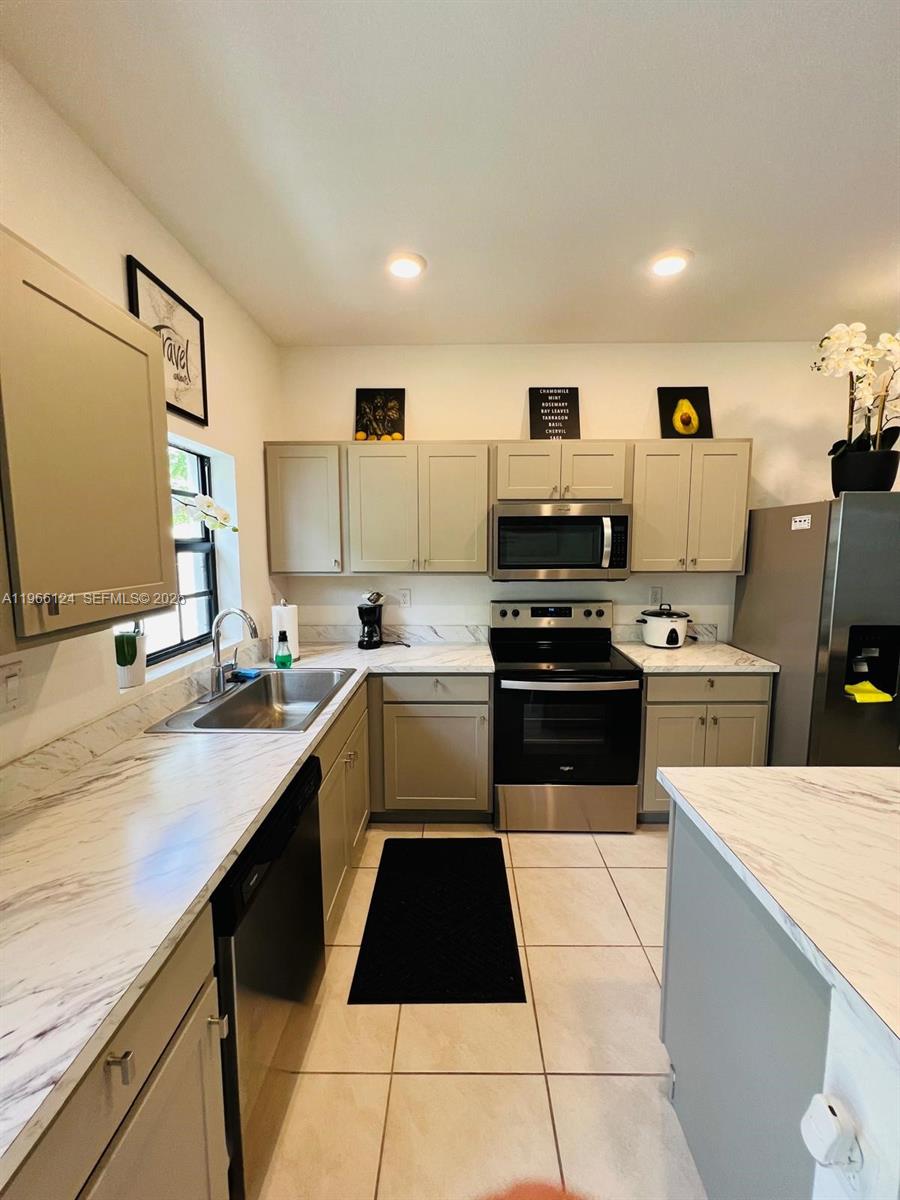 REGAL PALM SUBDIVISION - Residential