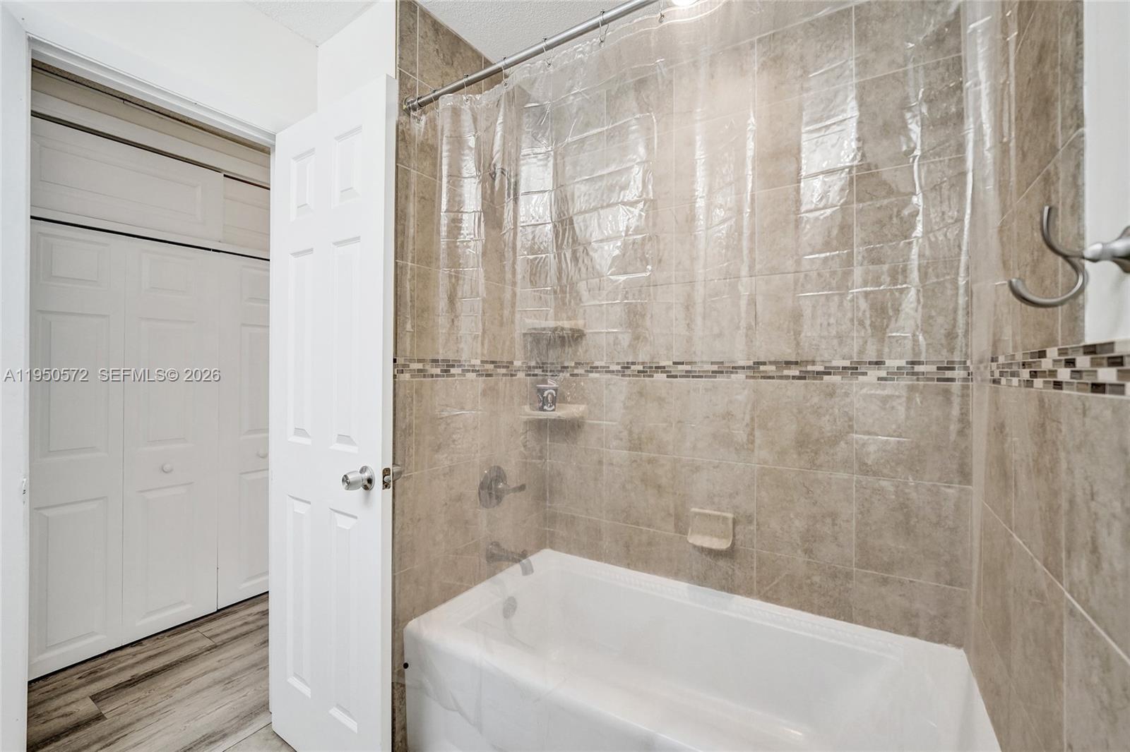 HOLLYWOOD GARDENS CONDOMI - Residential