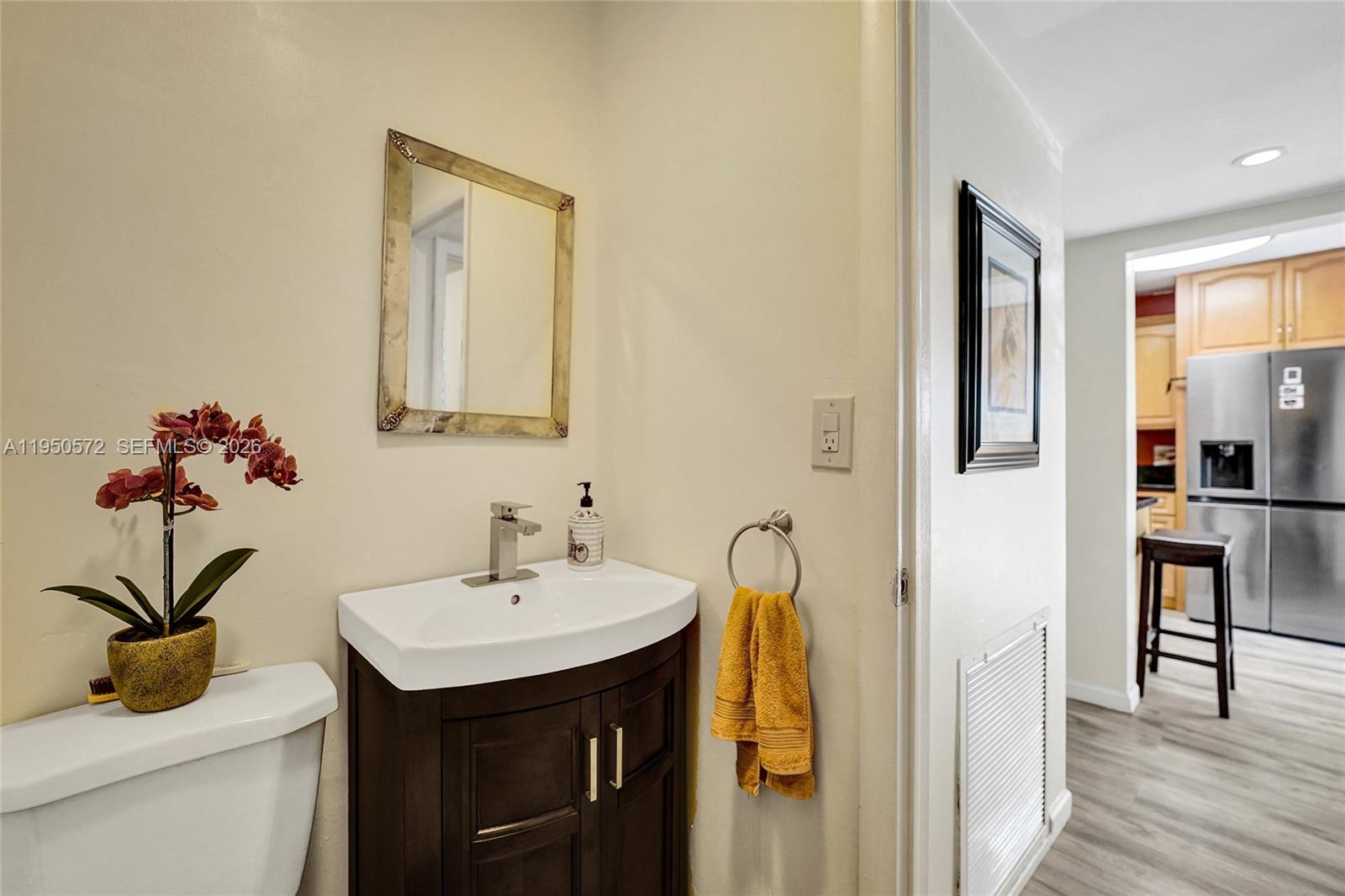 HOLLYWOOD GARDENS CONDOMI - Residential