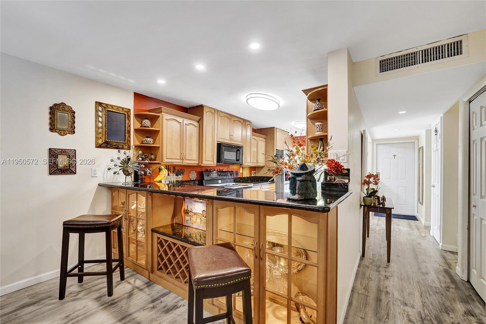 HOLLYWOOD GARDENS CONDOMI - Residential