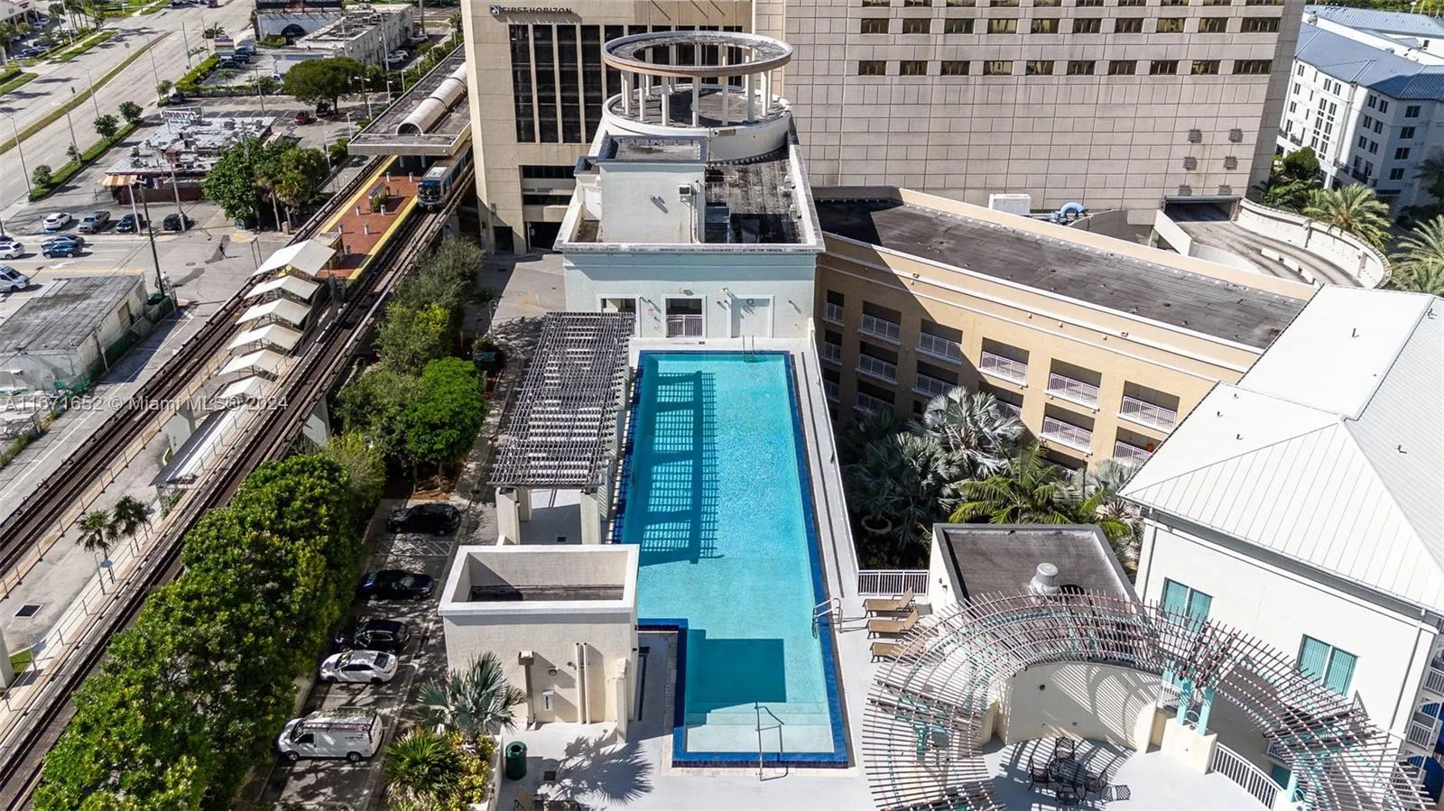 Miami, Florida 33156, United States, 3 Bedrooms Bedrooms, ,2 BathroomsBathrooms,Residential,Pending,40462