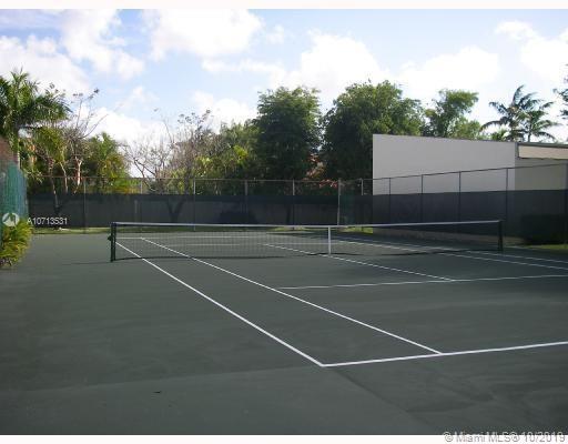 SUNSET CONDOR PH I - Residential Lease