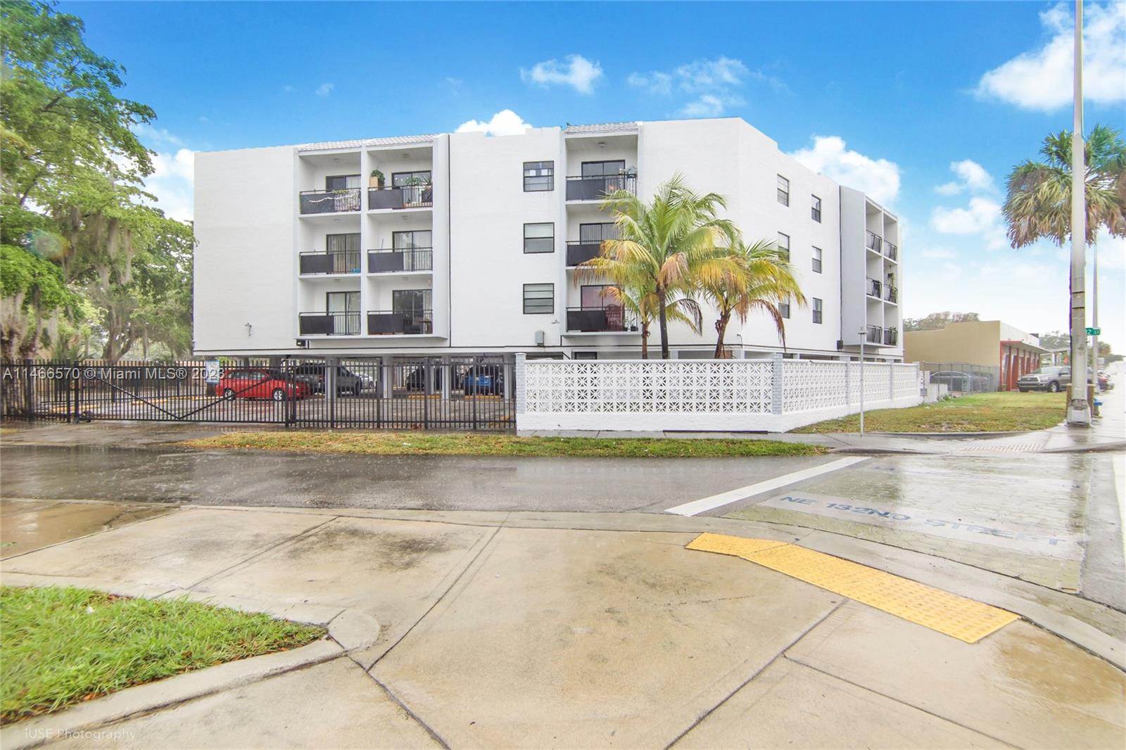 RIVIERA TERRACE CONDO - Residential Lease