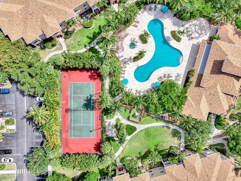 VILLAS AT EMERALD DUNES C - Residential