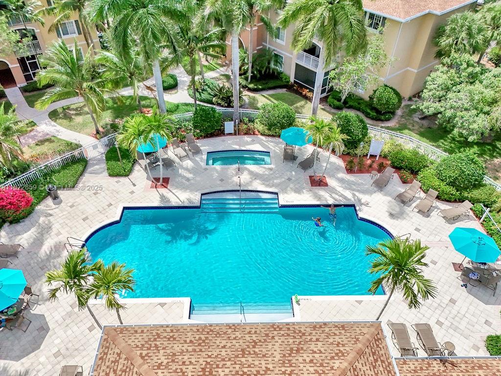 VILLAS AT EMERALD DUNES C - Residential