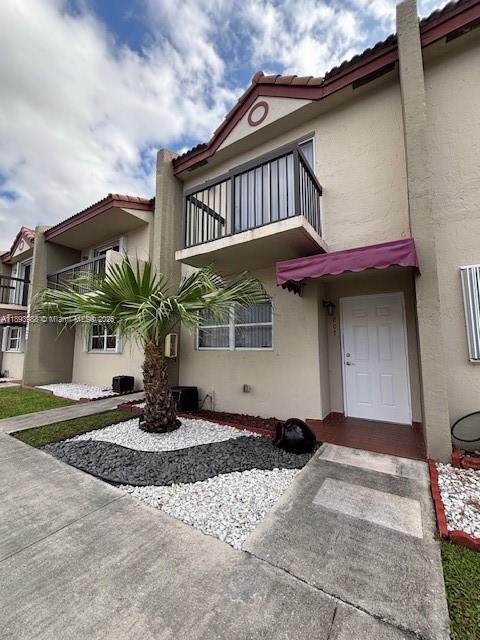 TERRA LAKE VILLAS CONDO - Residential Lease