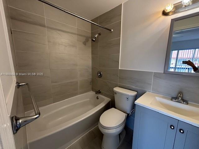 TERRA LAKE VILLAS CONDO - Residential Lease