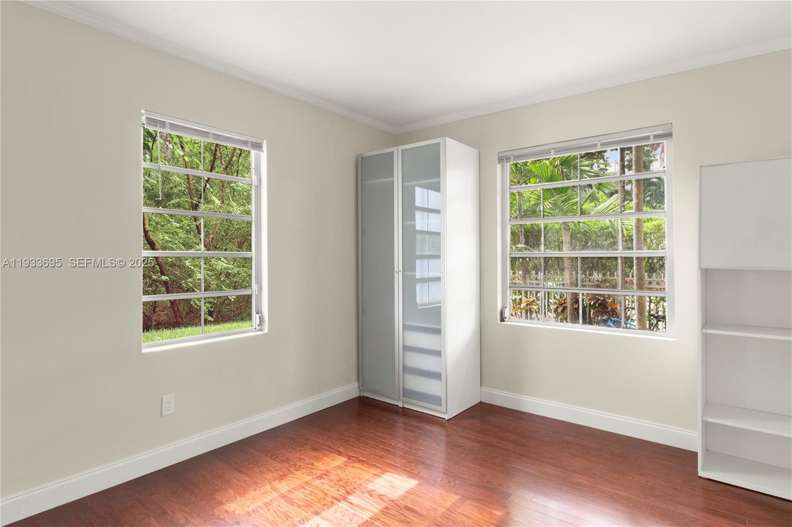 THE NORMA CONDO - Residential