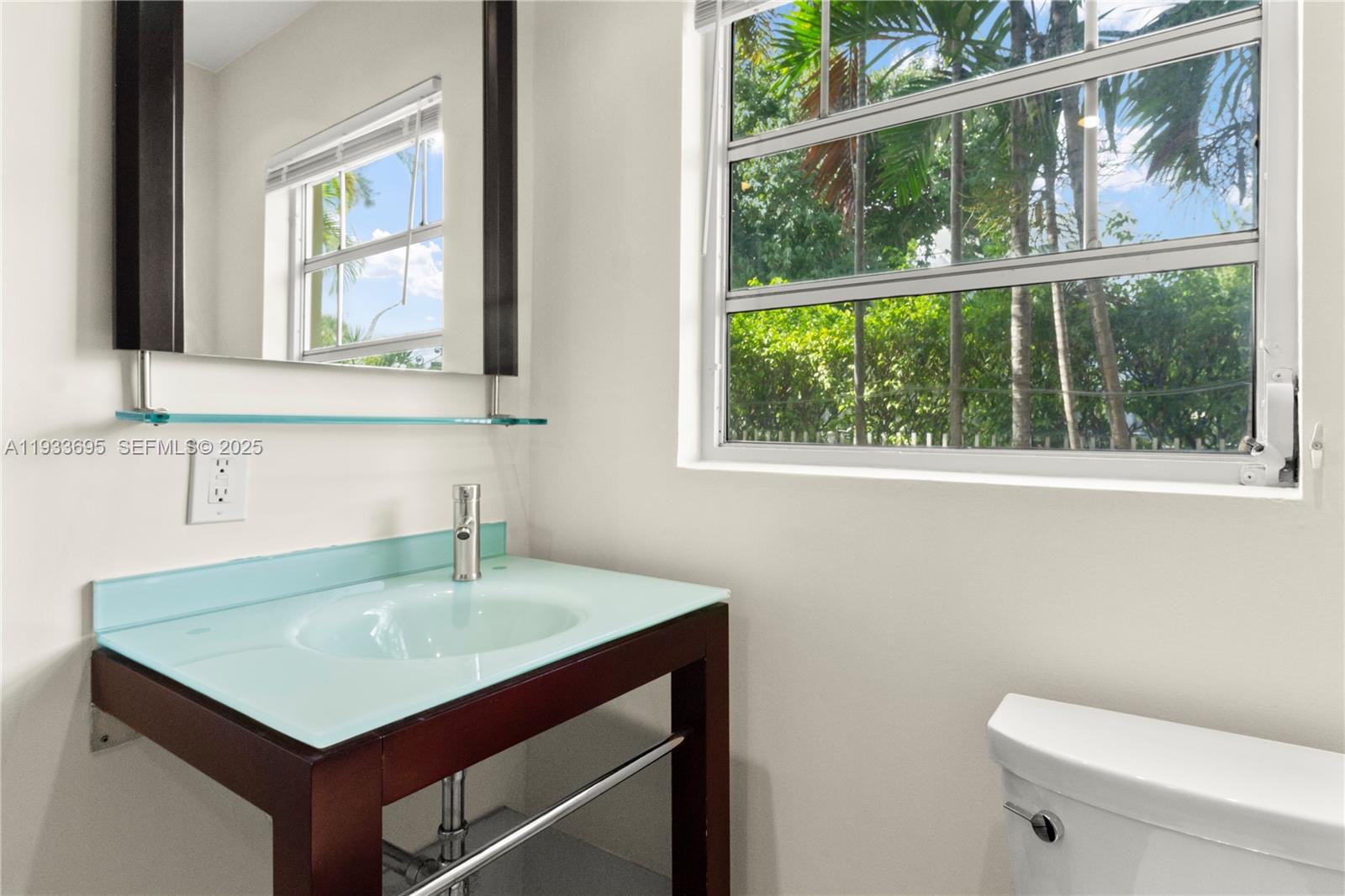 THE NORMA CONDO - Residential