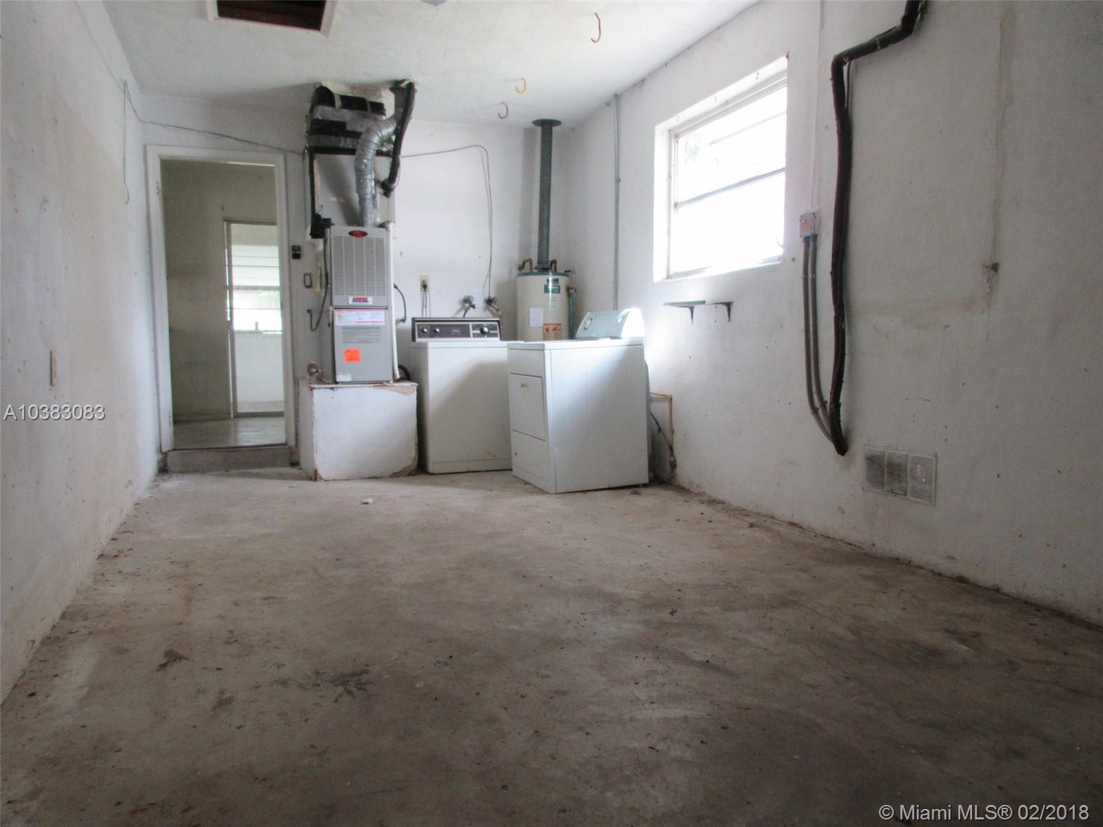 SUNRISE GOLF VILLAGE SEC - Residential