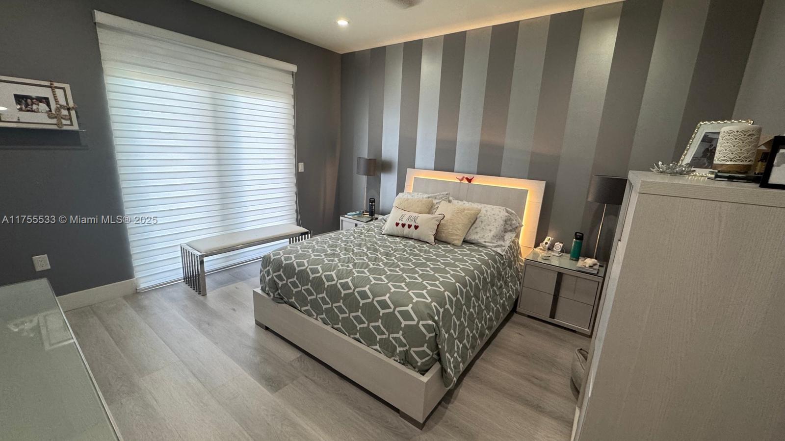 LANDMARK AT DORAL - Residential