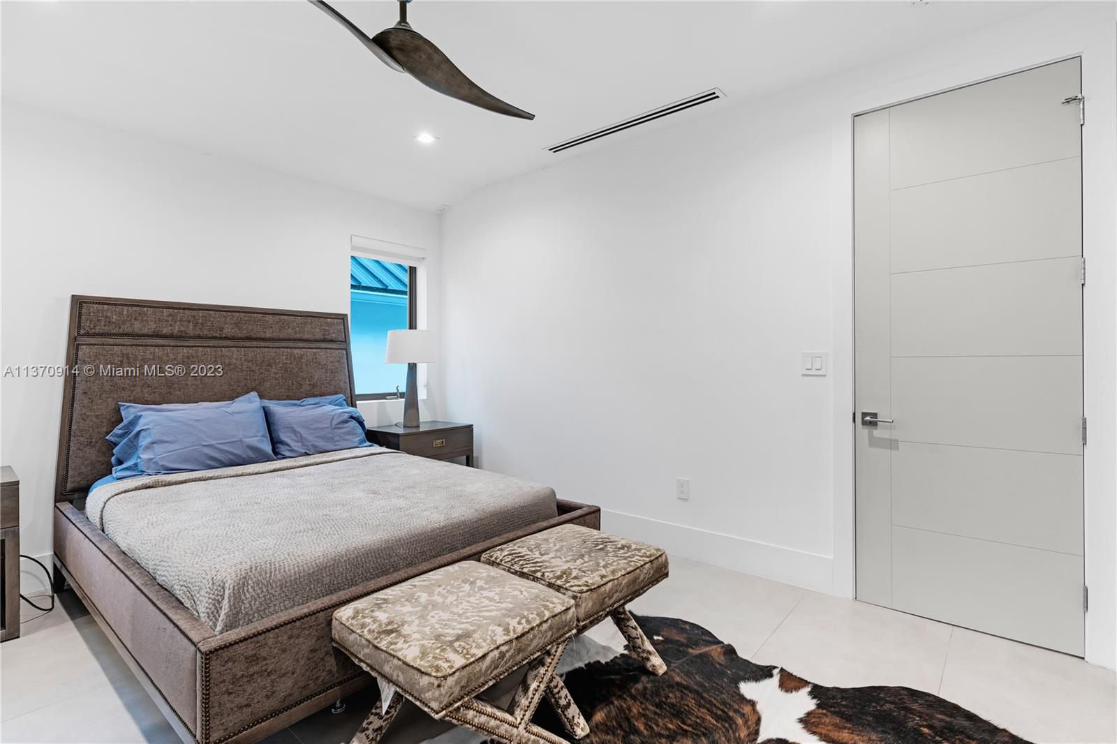 RIO VISTA ISLES - Residential