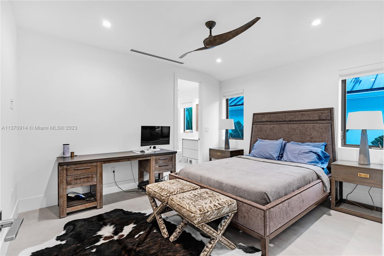 RIO VISTA ISLES - Residential