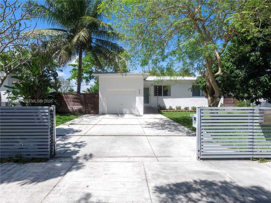 Beautifully updated 2-bedroom, 2-bath home in a prime Miami Shores location, just walking distance to Miami Country Day School and minutes from the Miami Design District, Miami Beach, and Aventura.
This move-in-ready property features a remodeled kitchen with commercial-grade appliances (including a Volken 6-burner gas stove), wood floors throughout, impact windows and doors, a newer metal roof, and A/C.
Enjoy a beautifully landscaped backyard with bamboo garden, deck, summer kitchen, BBQ, and Alfa wood-fired pizza oven, perfect for entertaining! The home also offers an electric gate, laundry room with new washer/dryer, and a 1-car garage that can be converted into a small efficiency.
Great opportunity for end-users or investors, with potential for Airbnb or rental income thanks to its location and flexible layout.
A true turnkey home in an excellent neighborhood.