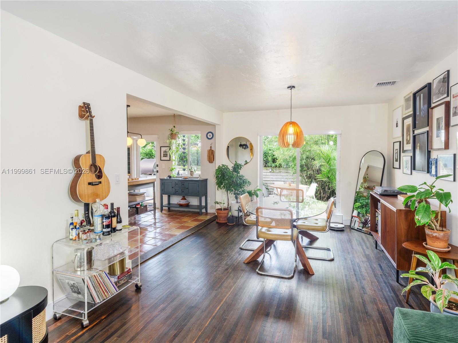 MIAMI HIGHLANDS SEC B - Residential