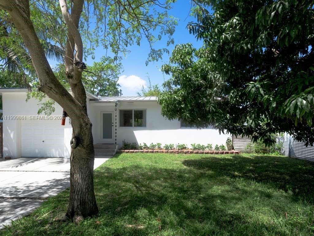 455 NE 111th St, Miami, FL, 33161/$689,000 1 455 NE 111th St