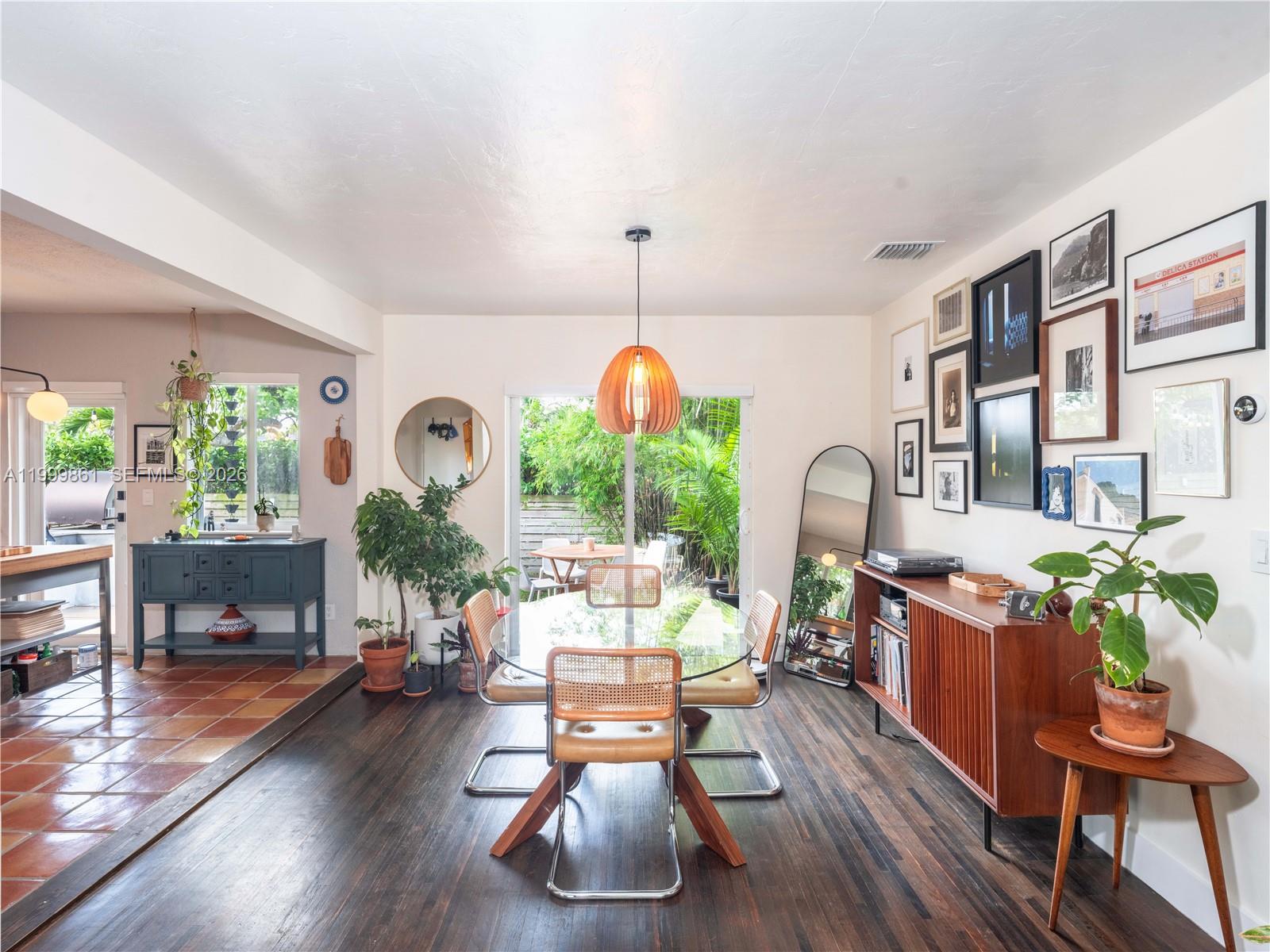 MIAMI HIGHLANDS SEC B - Residential