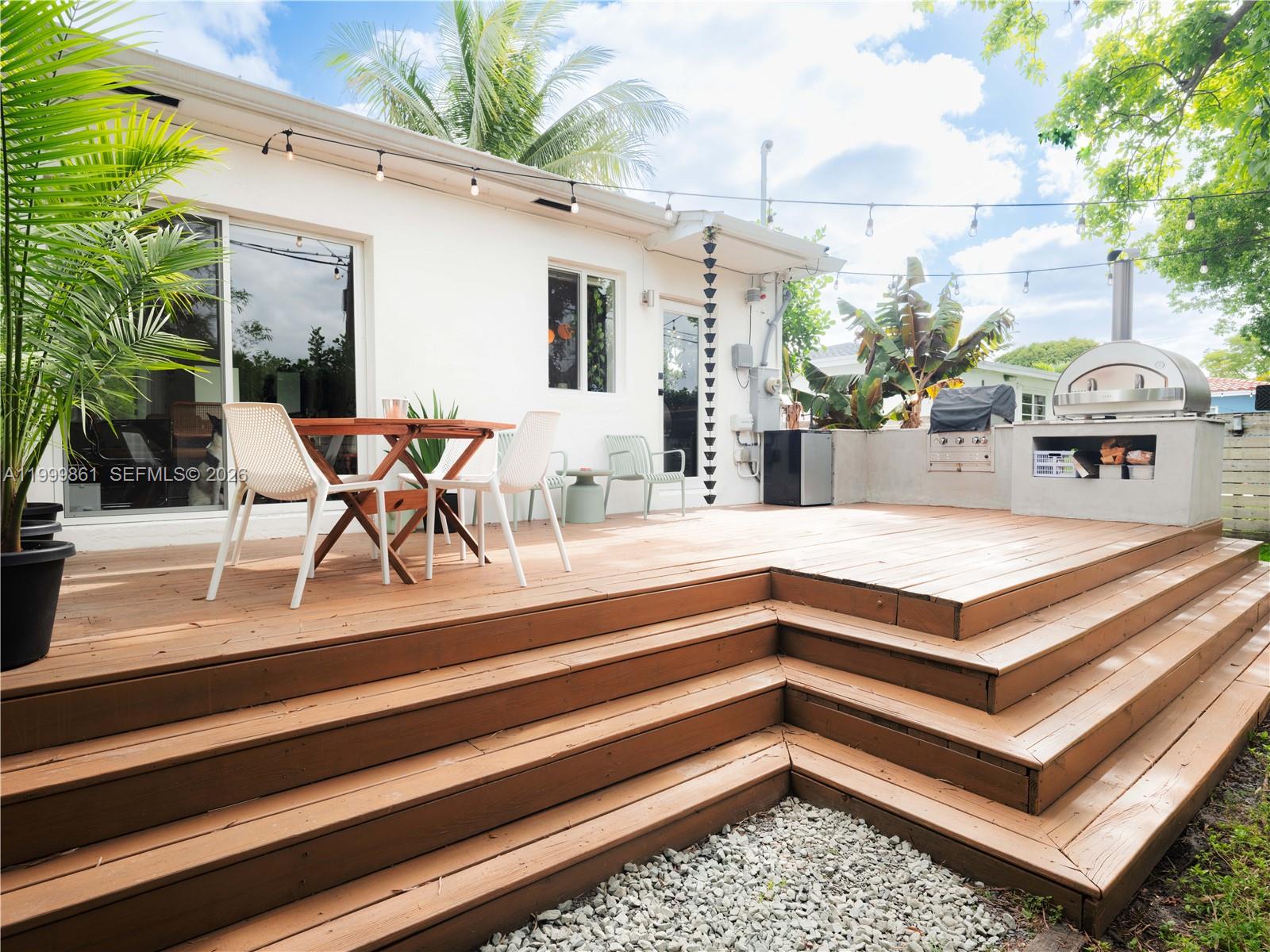 MIAMI HIGHLANDS SEC B - Residential